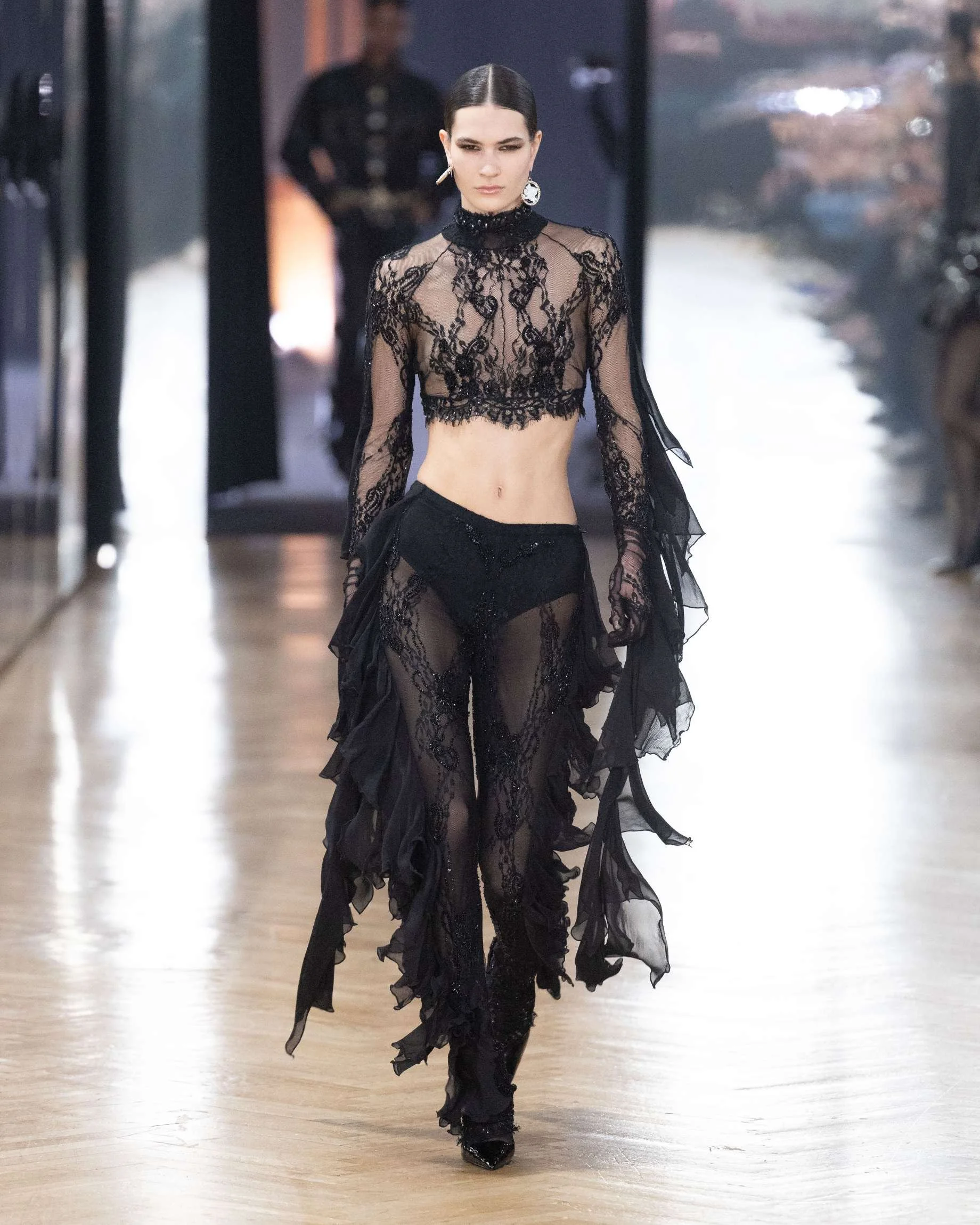 美品⭐︎Blumarine couture トップス Blumarine FW26 - COEVAL Magazine